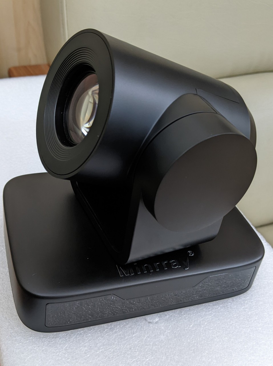 Camera họp trực tuyến UV515AM-10-U2-IR: chất lượng đỉnh cao, giá tốt nhất thị trường nhờ ưu đãi đặc biệt